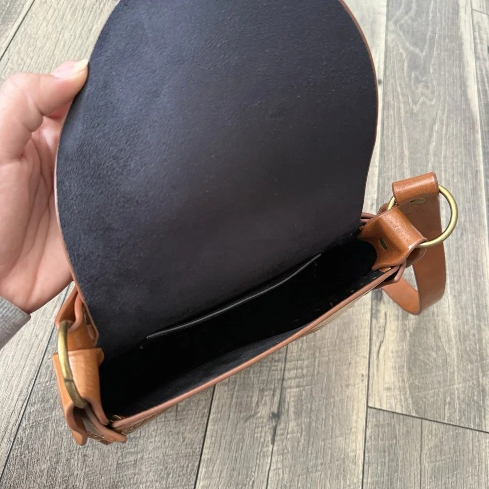 Alma Mia Tooled Leather‎ Crossbody Bag Brown Boho Western Saddle Floral Embossed